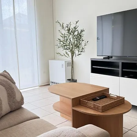 A Joyful Place * Gent